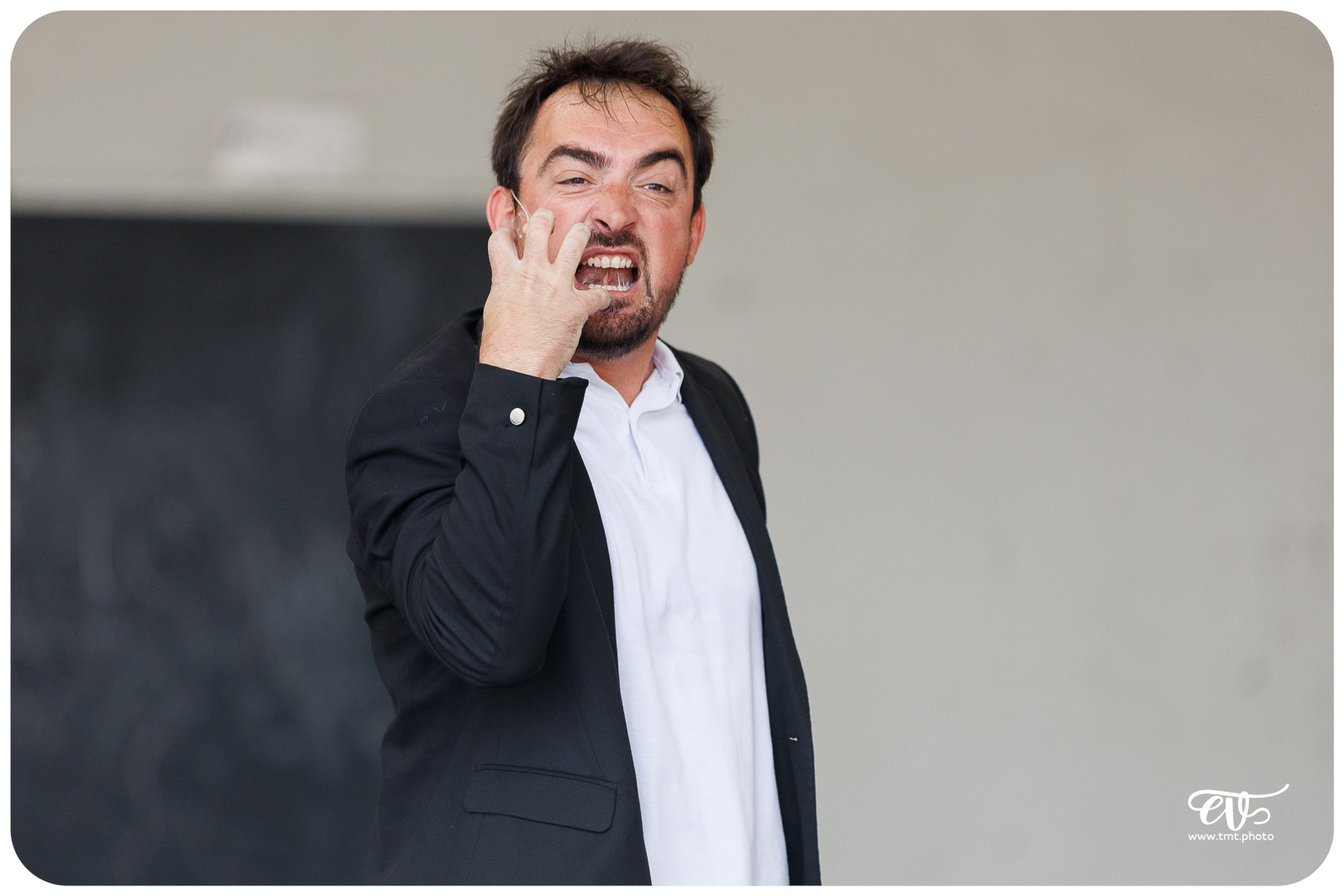 COWBOY OU INDIEN (GROUPE DEJA)